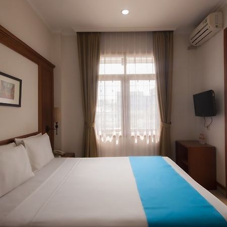 Caryota Hotel Bandung Exteriör bild